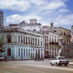 Гавана:http://miha-vxc.livejournal.com/162595.html. #cuba #havana #travel #photo #summer #old #city